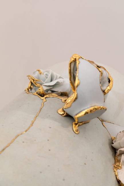 Translated Vase_2019 TVCW 3 (installation 3)